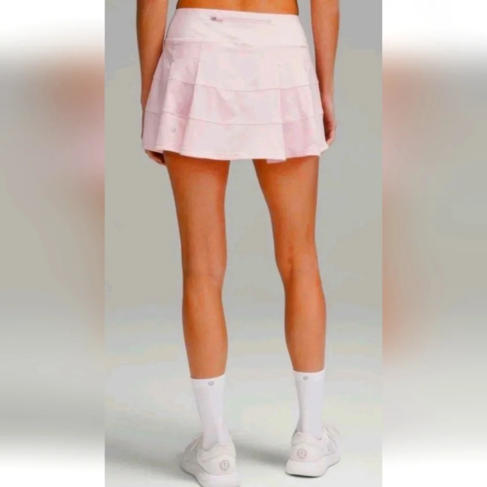 Lululemon Pace Rival Mid Rise Skirt Flush Pink! Size 6 Excellent